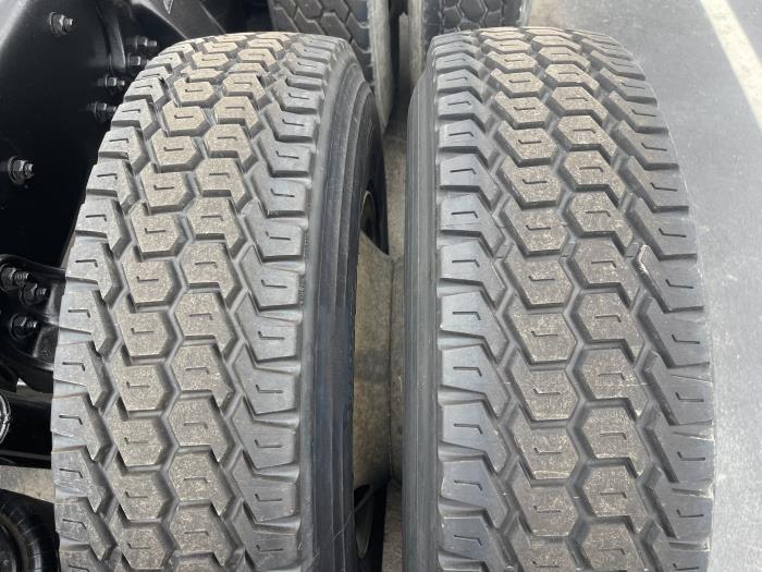 2022 Freightliner Business Class M2 112-11