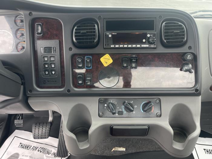 2022 Freightliner Business Class M2 112-20