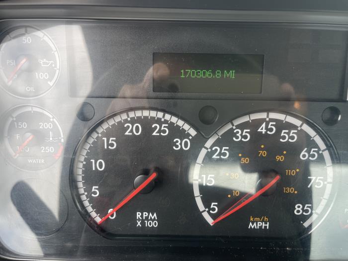 2022 Freightliner Business Class M2 112-22