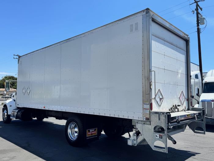 2020 Peterbilt 337-7