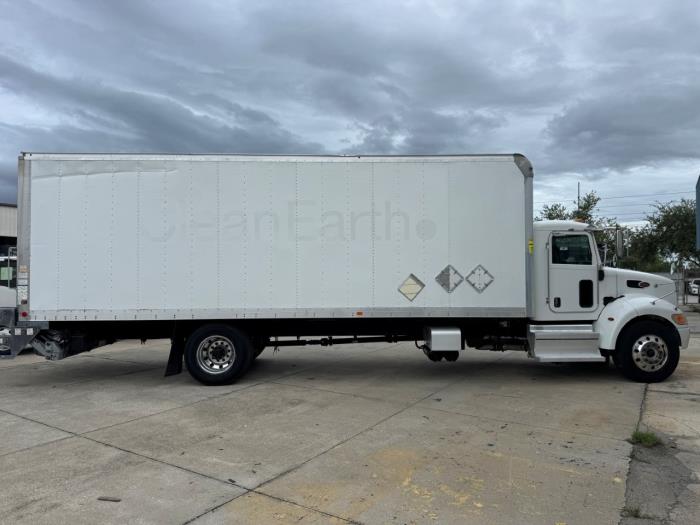 2020 Peterbilt 337-4