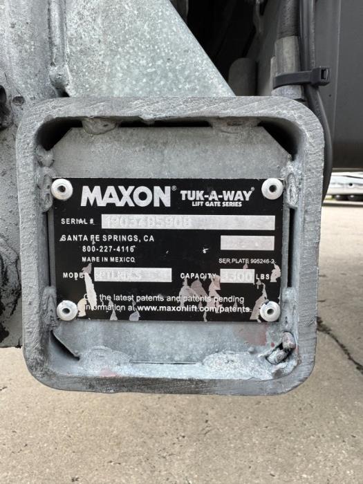 2020 Peterbilt 337-15