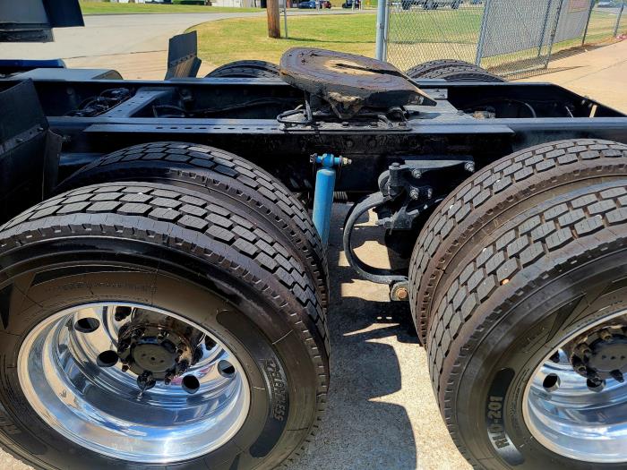 2019 Peterbilt 579-12