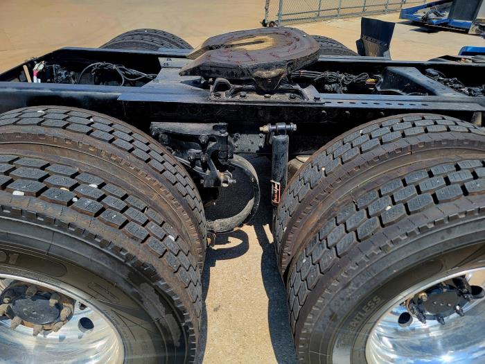 2019 Peterbilt 579-11