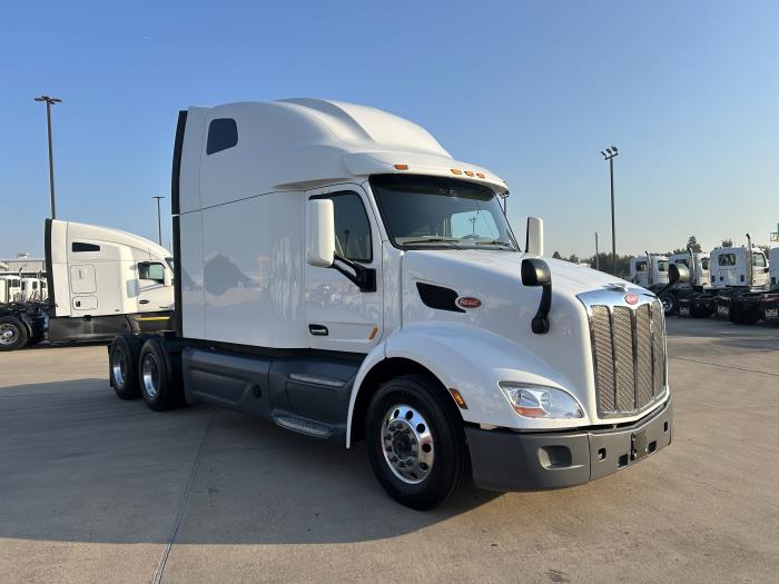 2021 Peterbilt 579-7