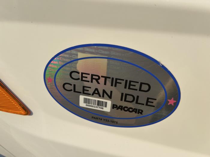 2021 Peterbilt 579-15