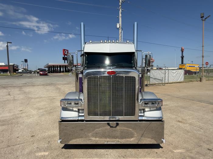 2026 Peterbilt 589-7