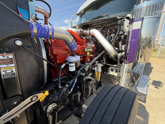 2026 Peterbilt 589-18