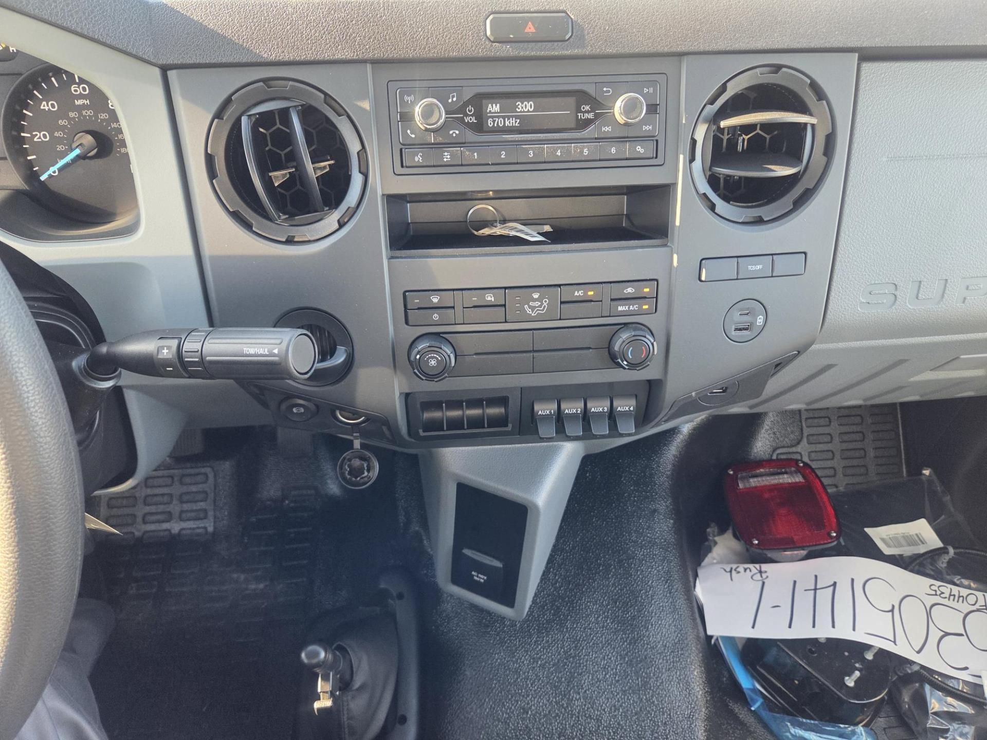 New 2026 Ford F-750 Regular Cab 26' Morgan Truck Body Box Truck with Liftgate for sale #1916609 - photo 13