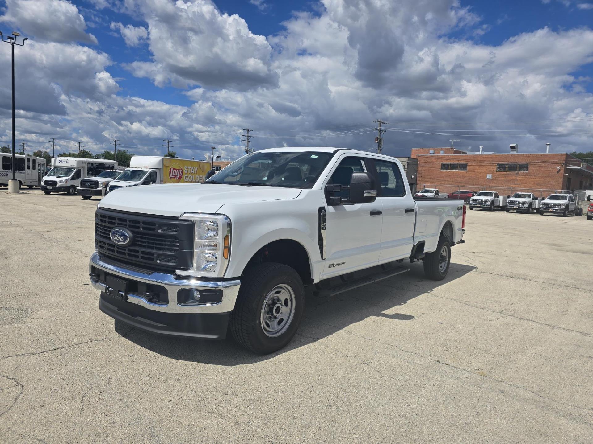 2026 Ford F-350 Crew Cab SRW 4x4 Pickup for sale #1942796 - photo 1