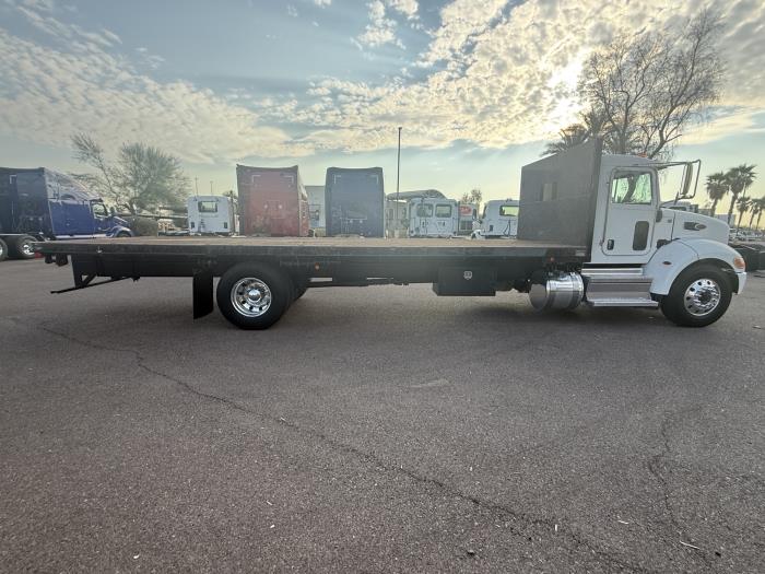2019 Peterbilt 337-7