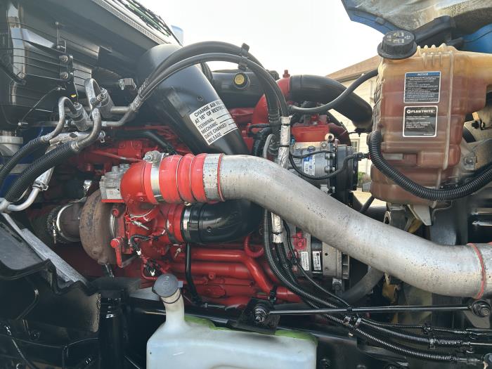 2020 International LT625-16