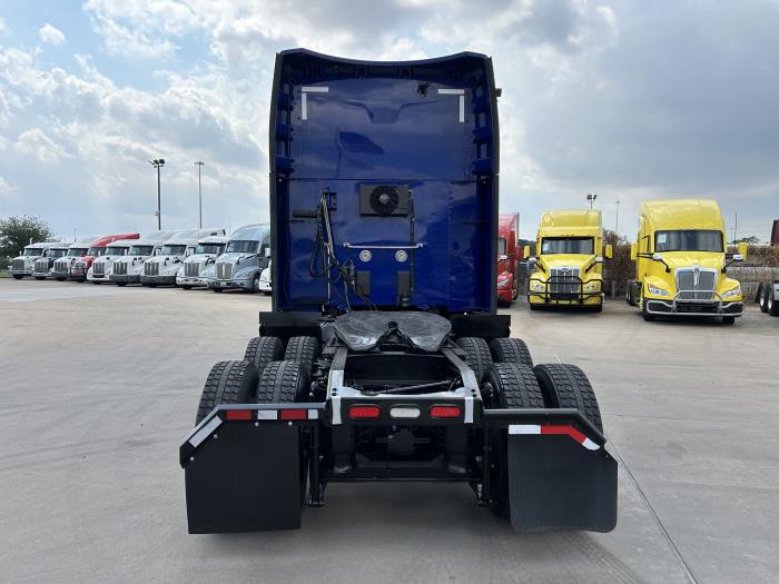 2022 Peterbilt 579-4