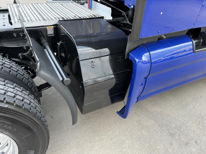 2022 Peterbilt 579-9