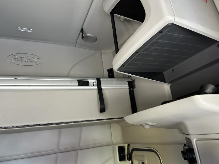 2022 Peterbilt 579-31