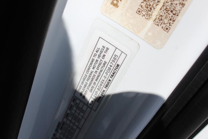 2023 Peterbilt 579-10