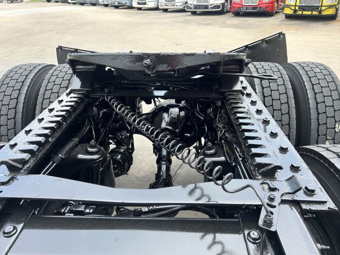 2020 Peterbilt 389-14