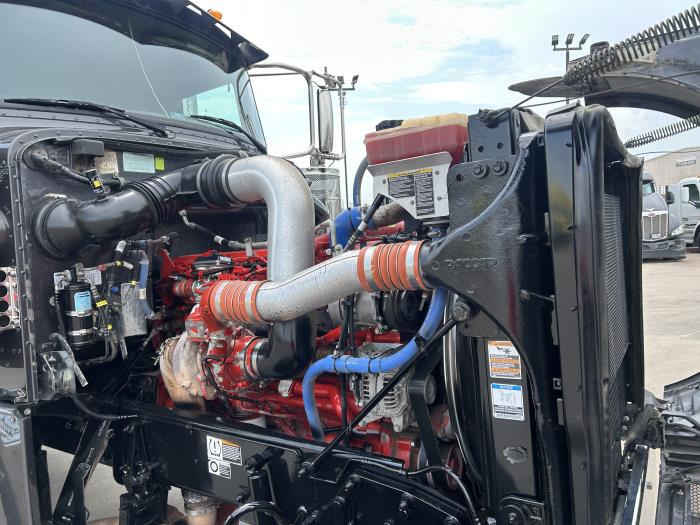 2020 Peterbilt 389-19