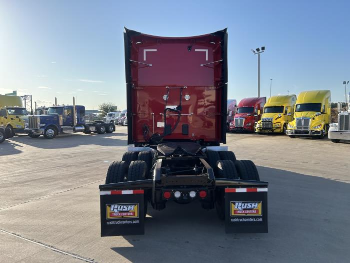 2024 Kenworth T680-4