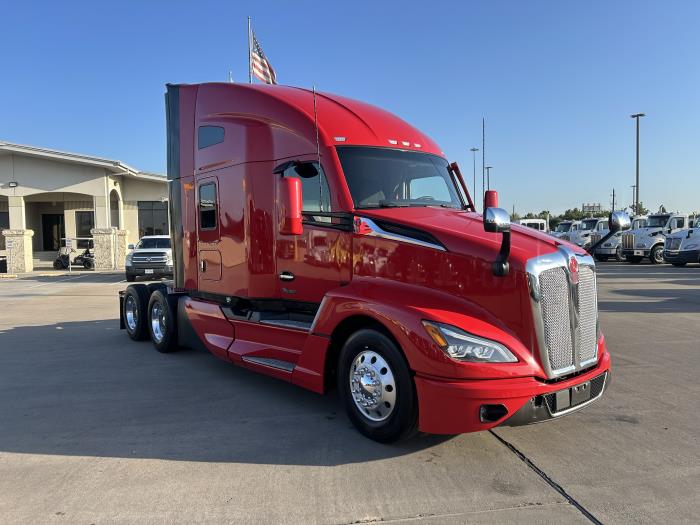 2024 Kenworth T680-7