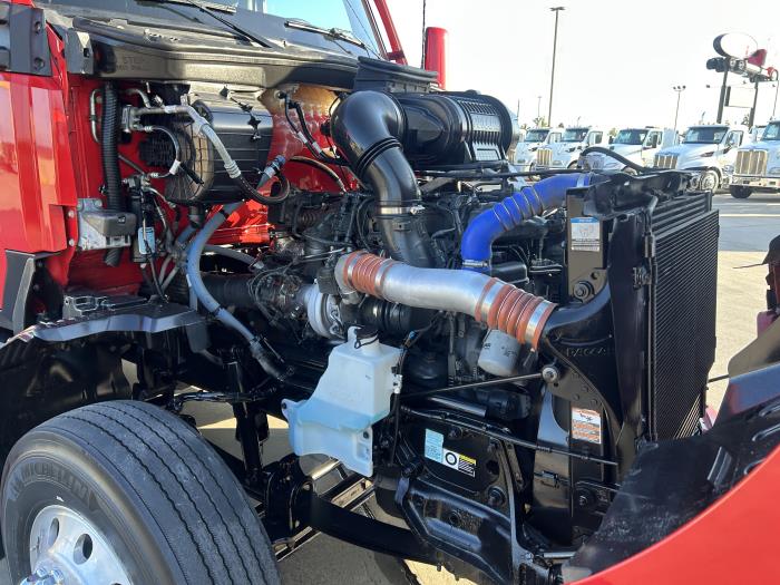 2024 Kenworth T680-19