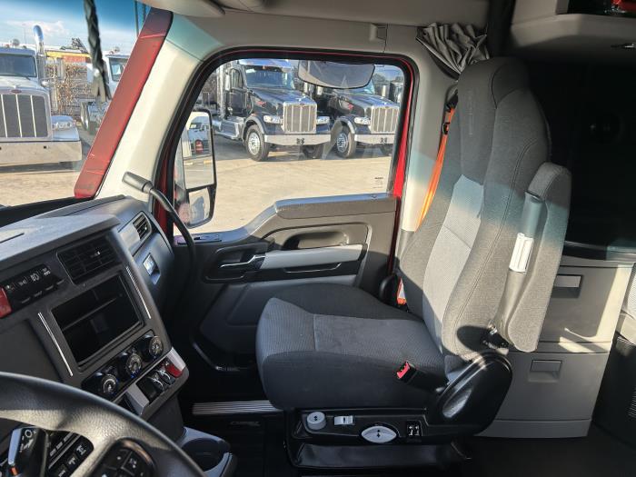2024 Kenworth T680-25