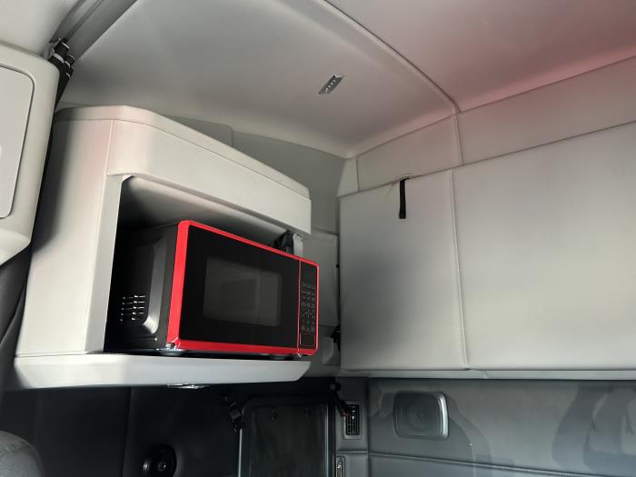 2024 Kenworth T680-28