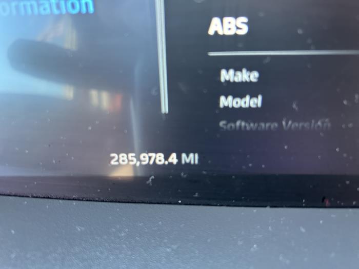 2024 Kenworth T680-40