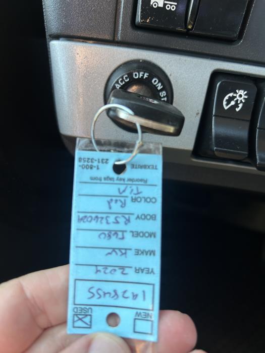 2024 Kenworth T680-41