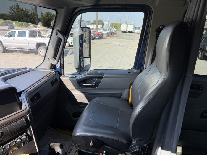 2023 International HV507-18