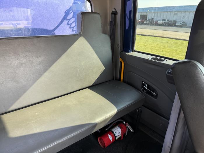 2023 International HV507-20