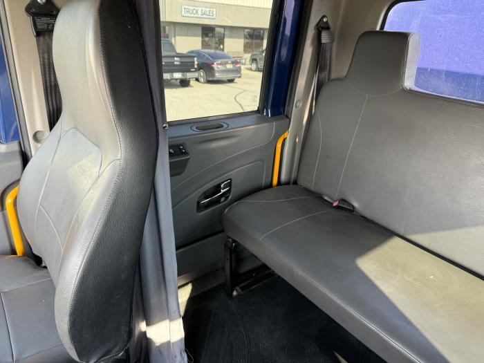 2023 International HV507-21