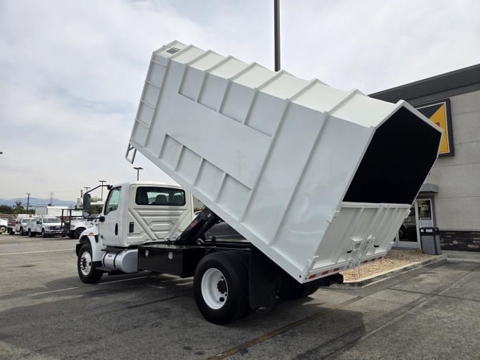 2020 International MV607-10