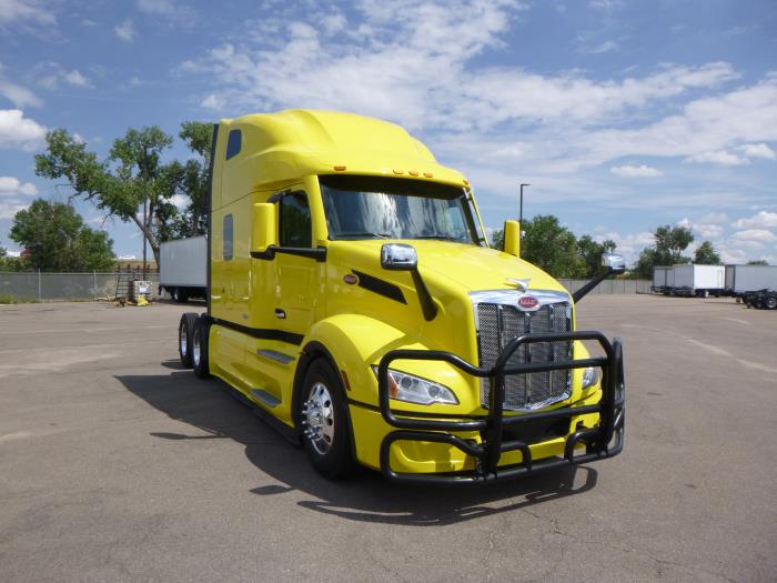 2024 Peterbilt 579 photo 3
