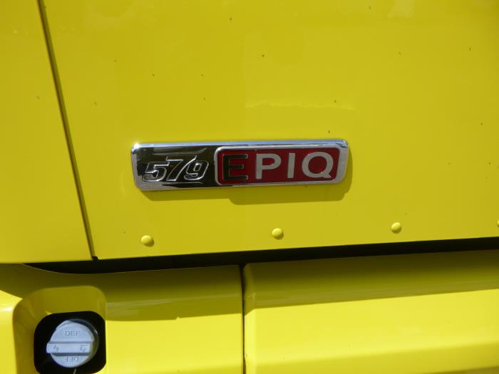 2024 Peterbilt 579-8