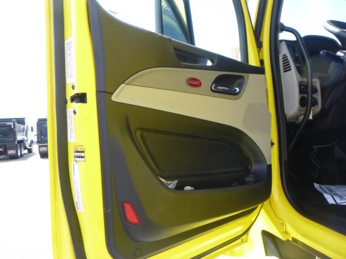 2024 Peterbilt 579-9