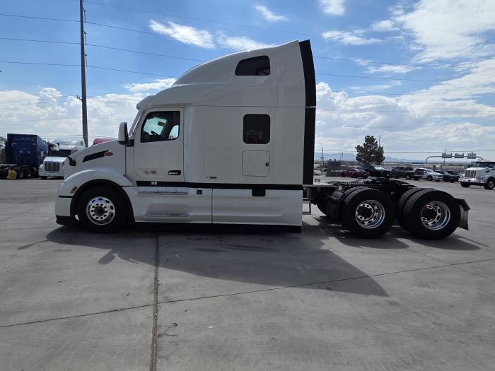 2026 Peterbilt 579-8