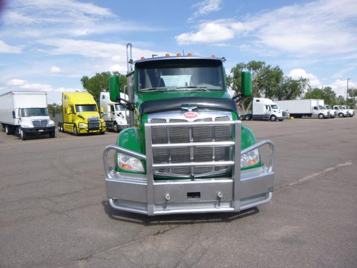 2021 Peterbilt 579 photo 4
