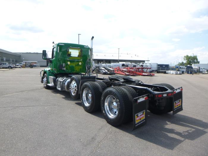 2021 Peterbilt 579-5