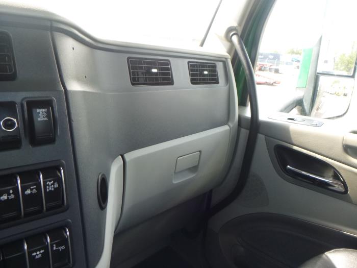 2021 Peterbilt 579-19