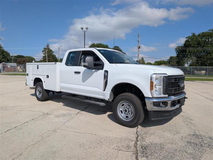 2025 Ford F-250-1
