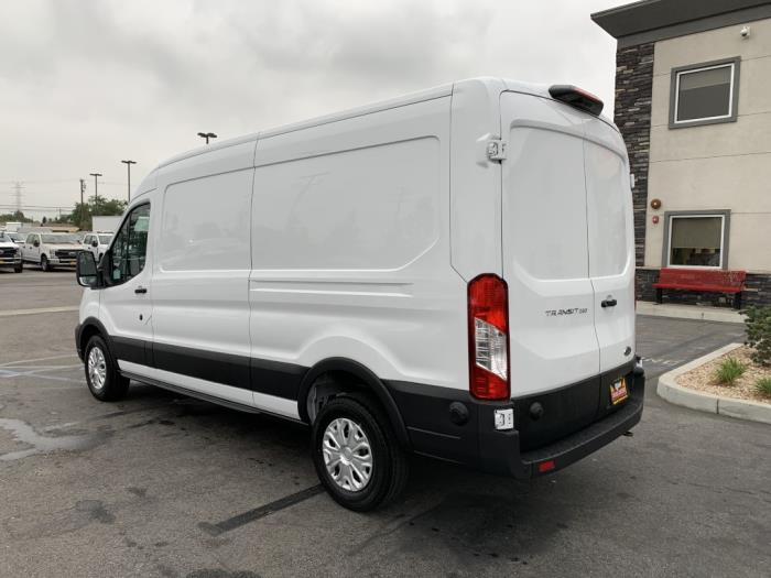 2025 Ford Transit-250-2