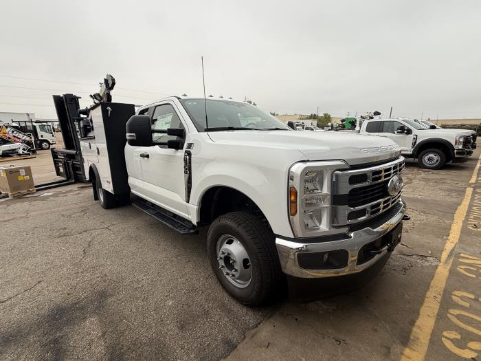 2025 Ford F-350-9