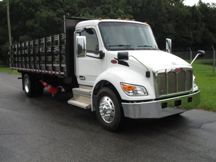 1996 Peterbilt 477 photo 3