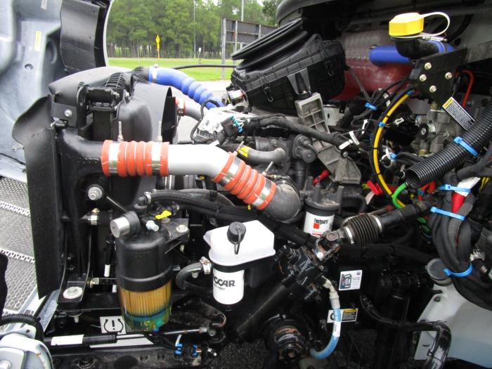 2026 Peterbilt 536-15