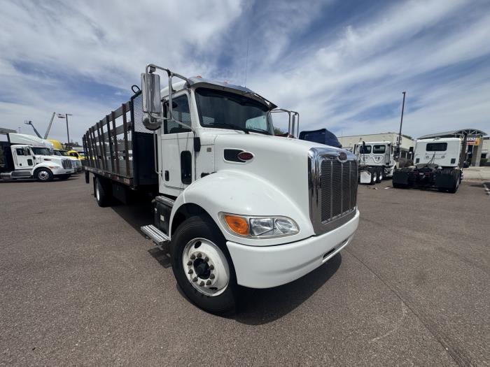 2020 Peterbilt 330-6