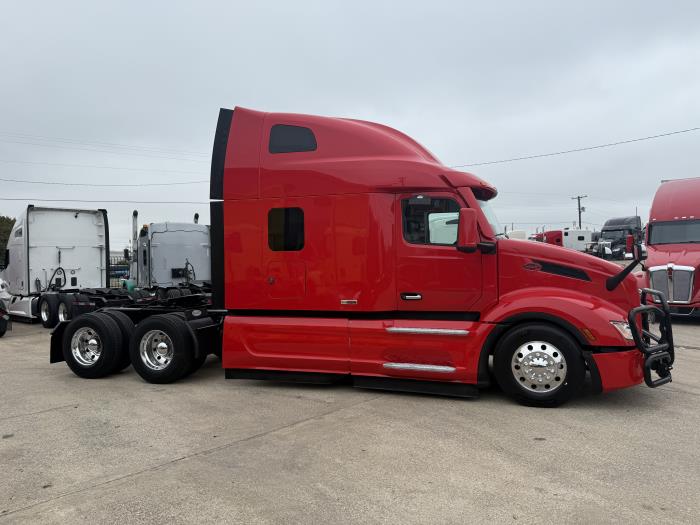 2024 Peterbilt 579-14