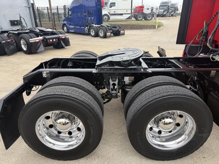2024 Peterbilt 579-16