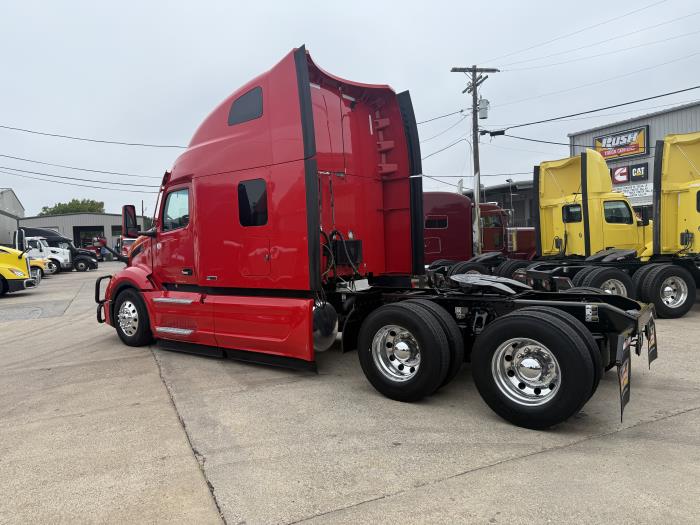 2024 Peterbilt 579-24