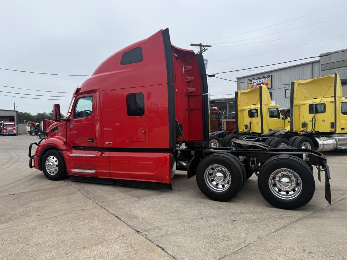 2024 Peterbilt 579-25